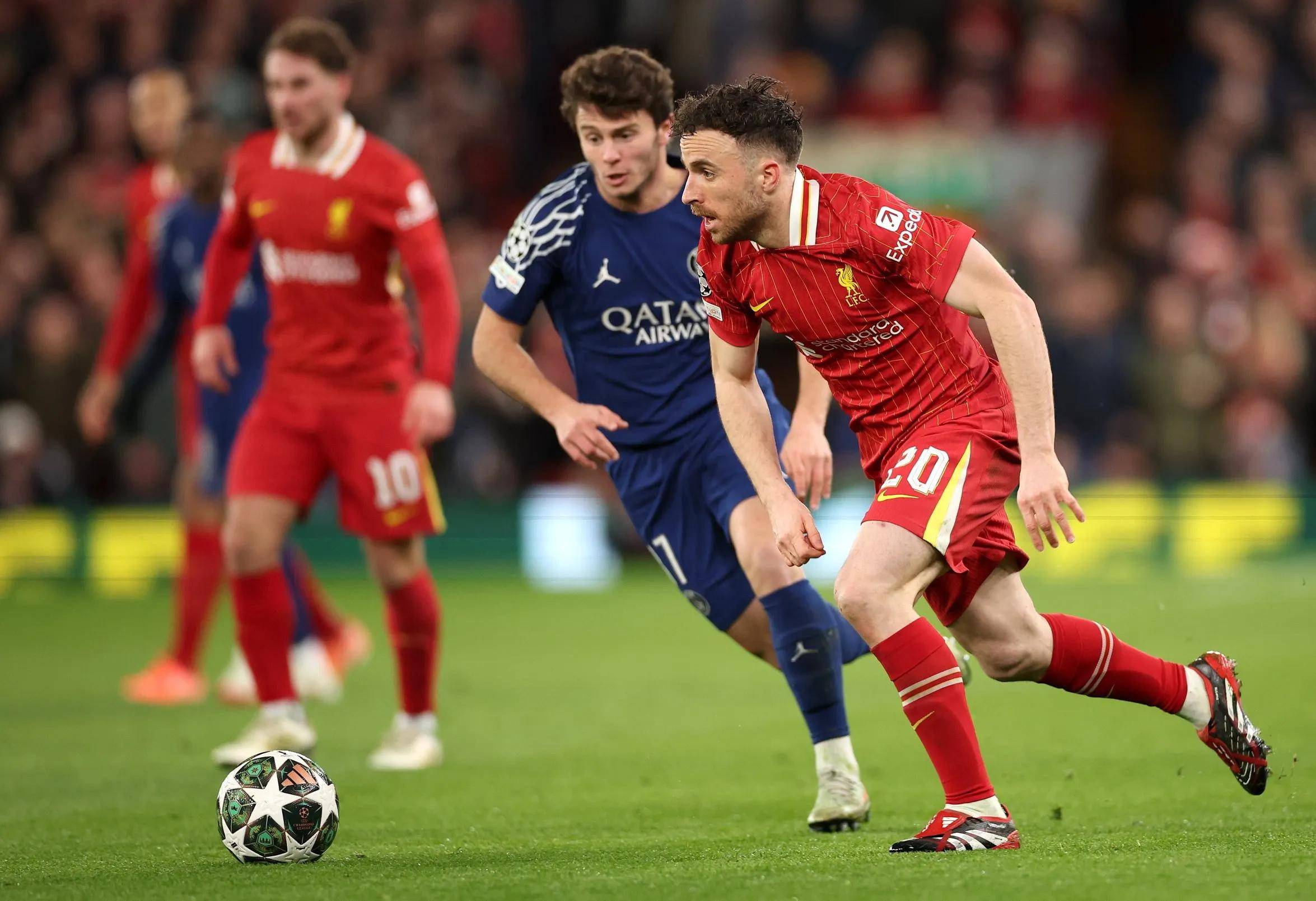 包含NS横扫巴黎圣日耳曼，369拿下关键大龙强强对话全球总决赛，锁定晋级资格的词条