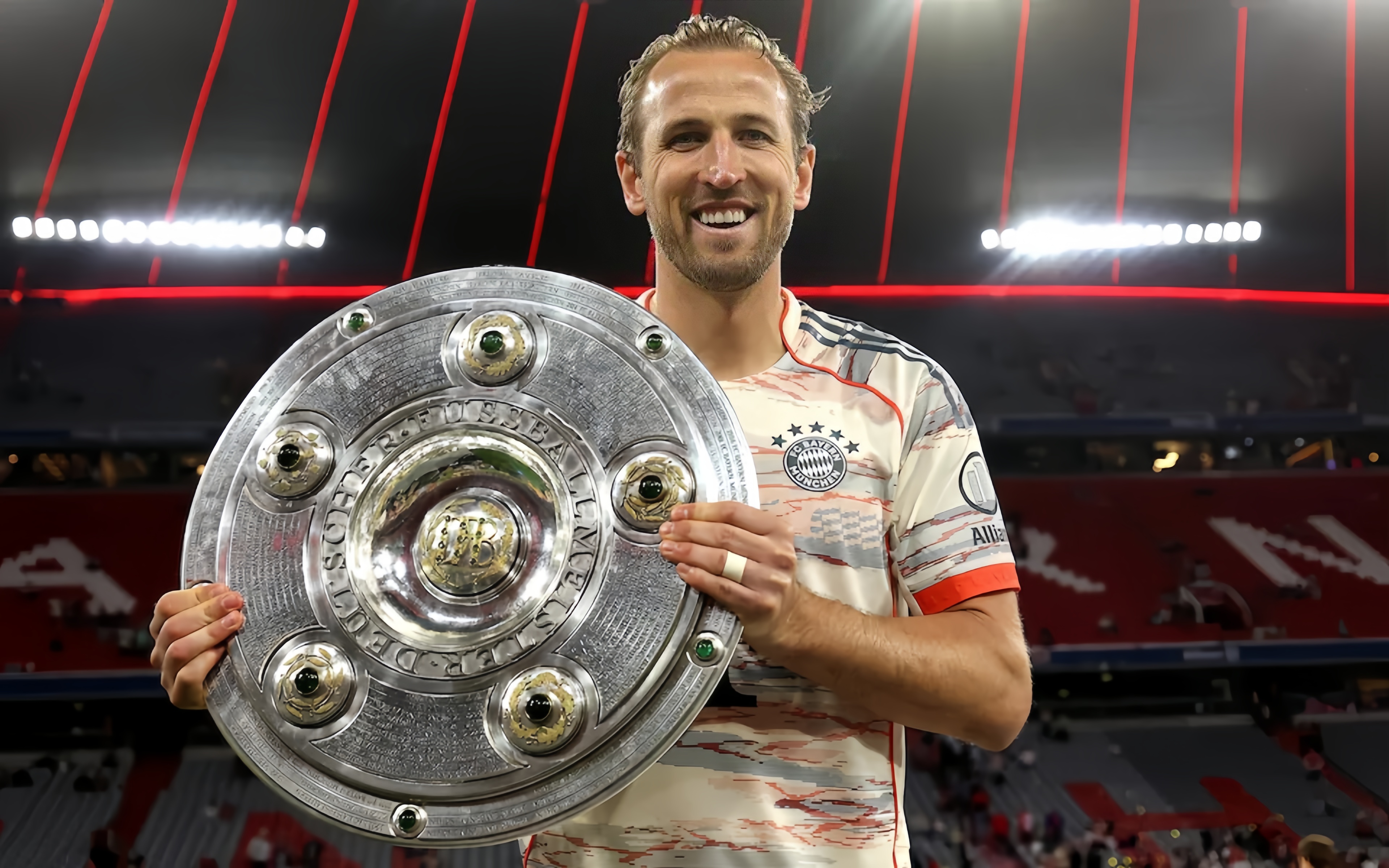 阿根廷强势尤文，哈里·凯恩统治全场的简单介绍